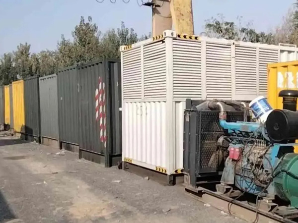 资溪200KW柴油发电机机组每小时油耗是多少？